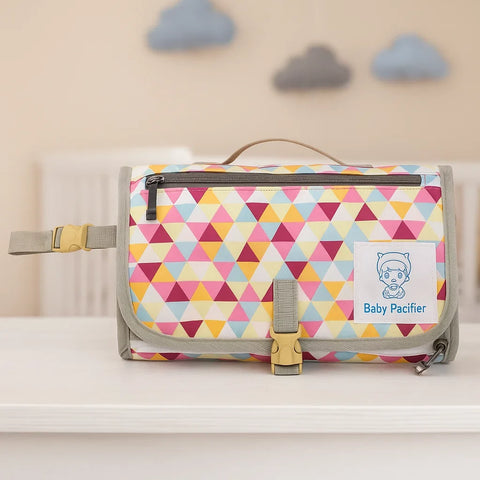 Diaper Changing Clutch - Mix Triangles